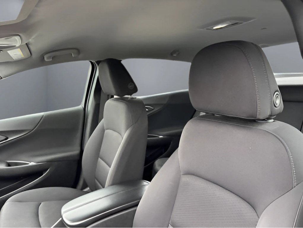 2023 Chevrolet Malibu Image 7