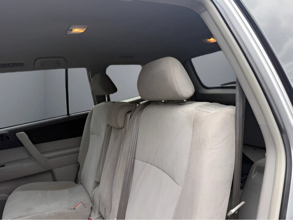 2013 Toyota Highlander Image 8