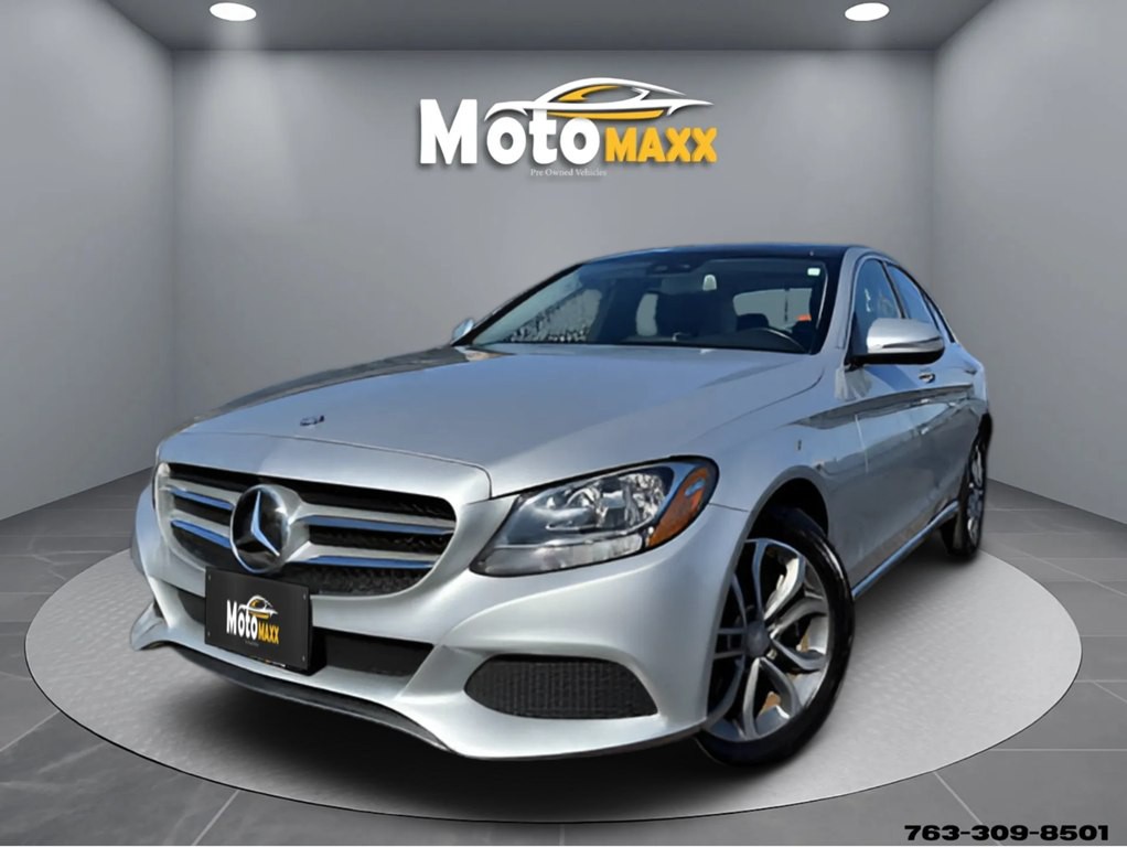 2017 Mercedes-Benz C-Class Image 3