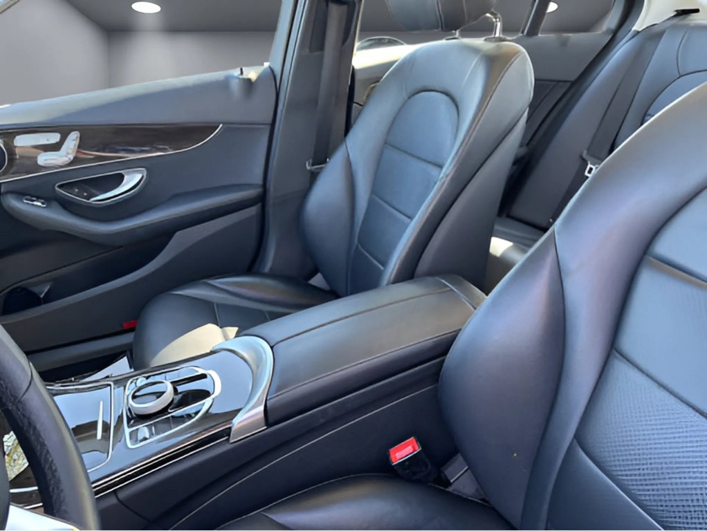 2017 Mercedes-Benz C-Class Image 8