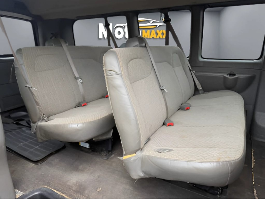 2020 Chevrolet Express Image 8