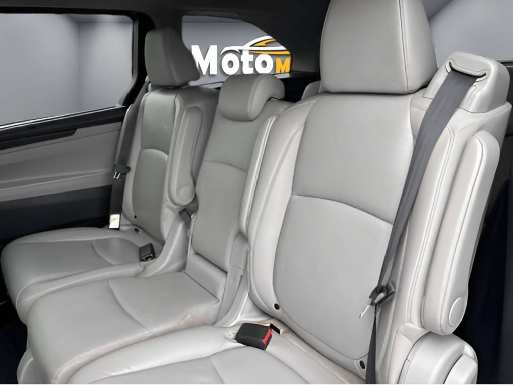 2018 Honda Odyssey Image 8