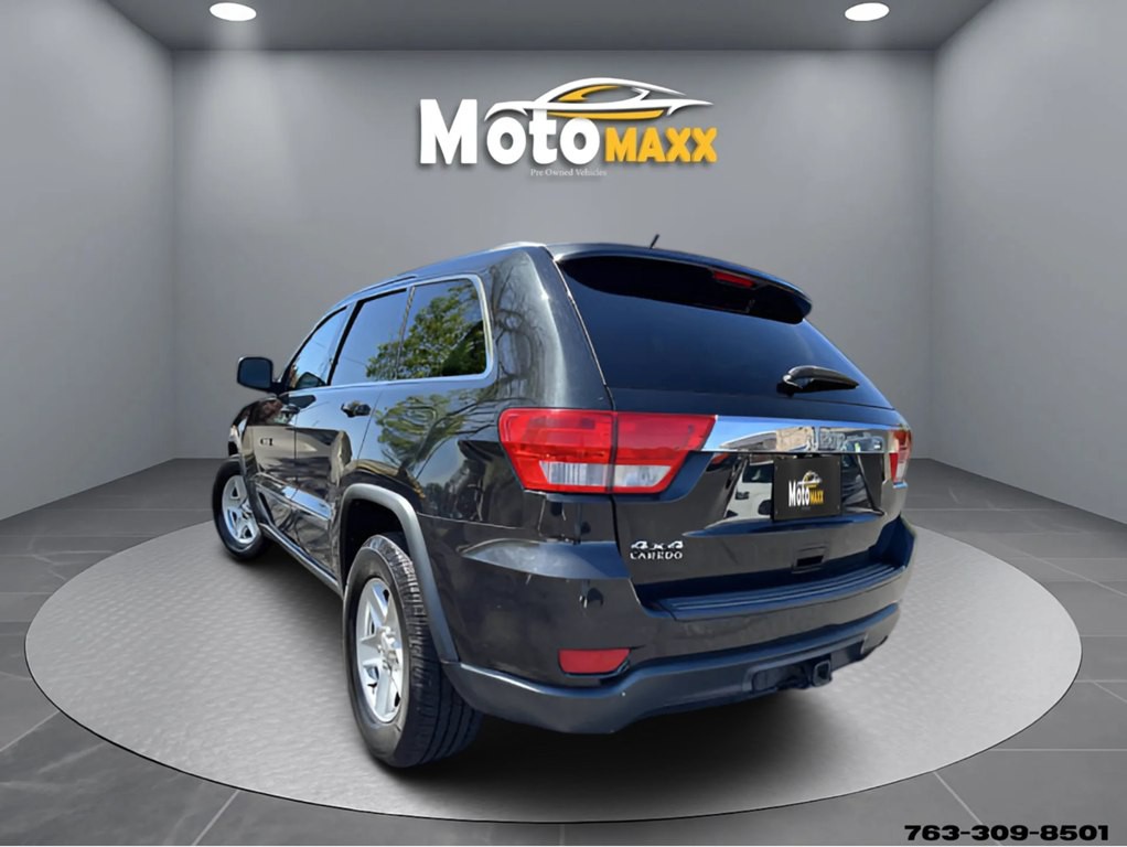 2012 Jeep Grand Cherokee Image 3