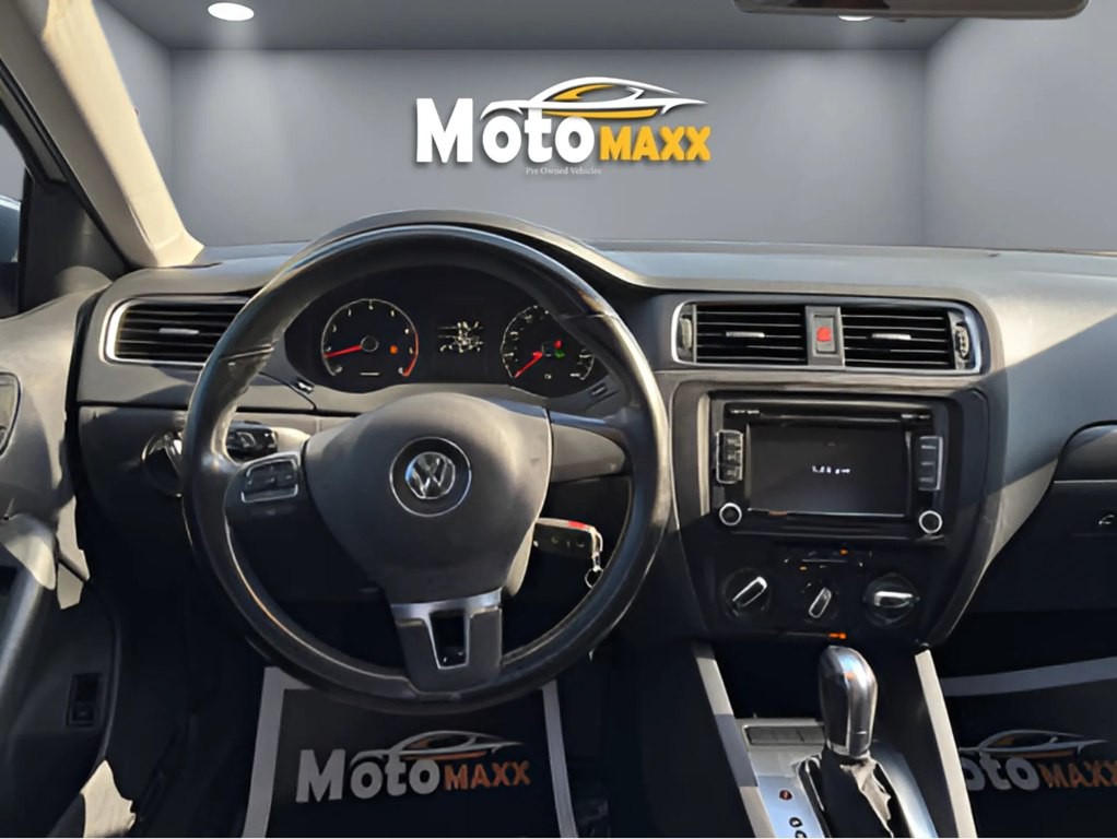 2011 Volkswagen Jetta Image 6