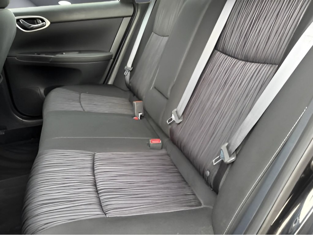 2019 Nissan Sentra Image 8