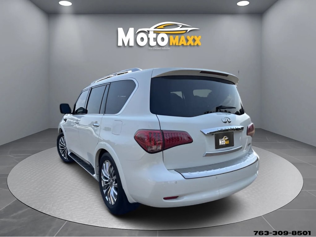 2015 INFINITI QX80 Image 3