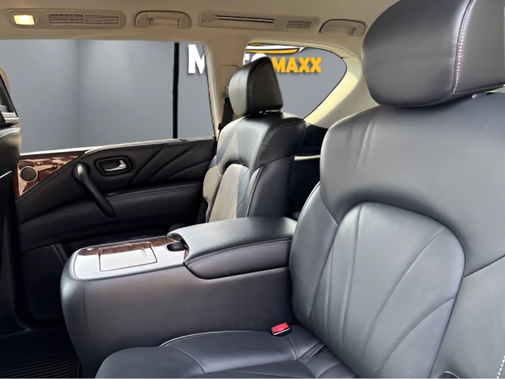 2015 INFINITI QX80 Image 8