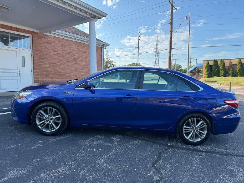 2015 Toyota Camry Image 5