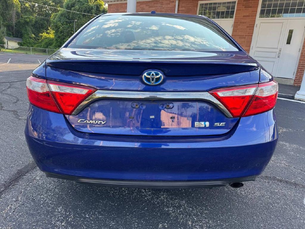 2015 Toyota Camry Image 7