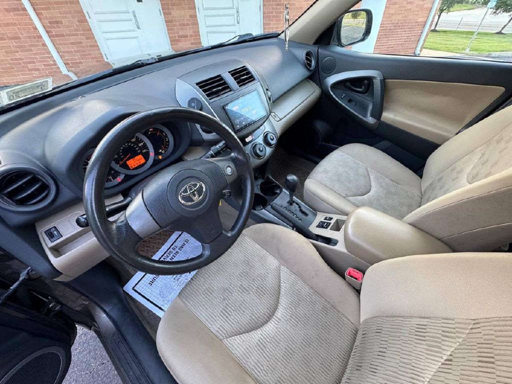 2010 Toyota Rav4 Image 10