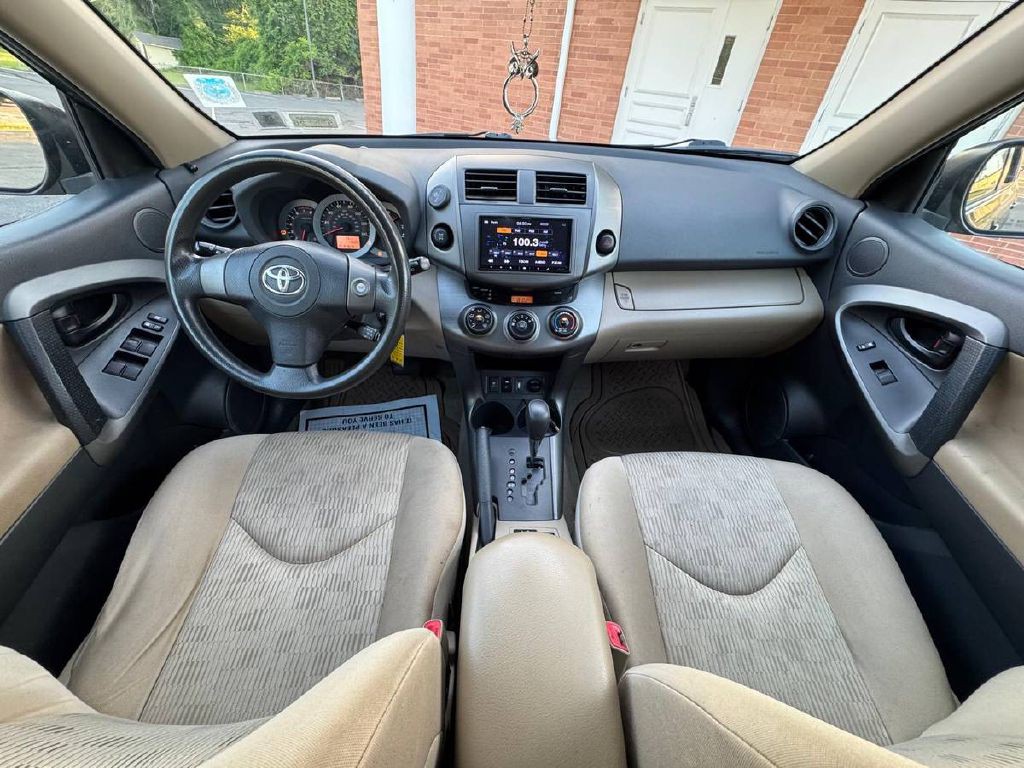 2010 Toyota Rav4 Image 15