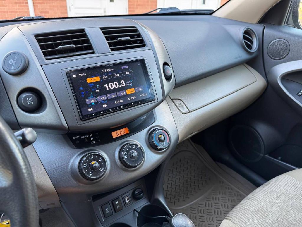 2010 Toyota Rav4 Image 18