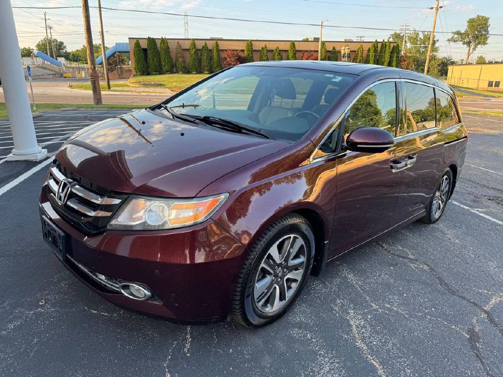 2015 Honda Odyssey Image 3
