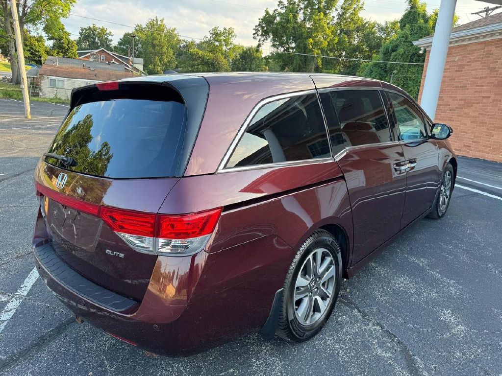 2015 Honda Odyssey Image 6