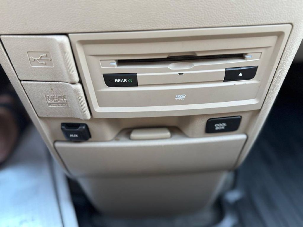 2015 Honda Odyssey Image 22
