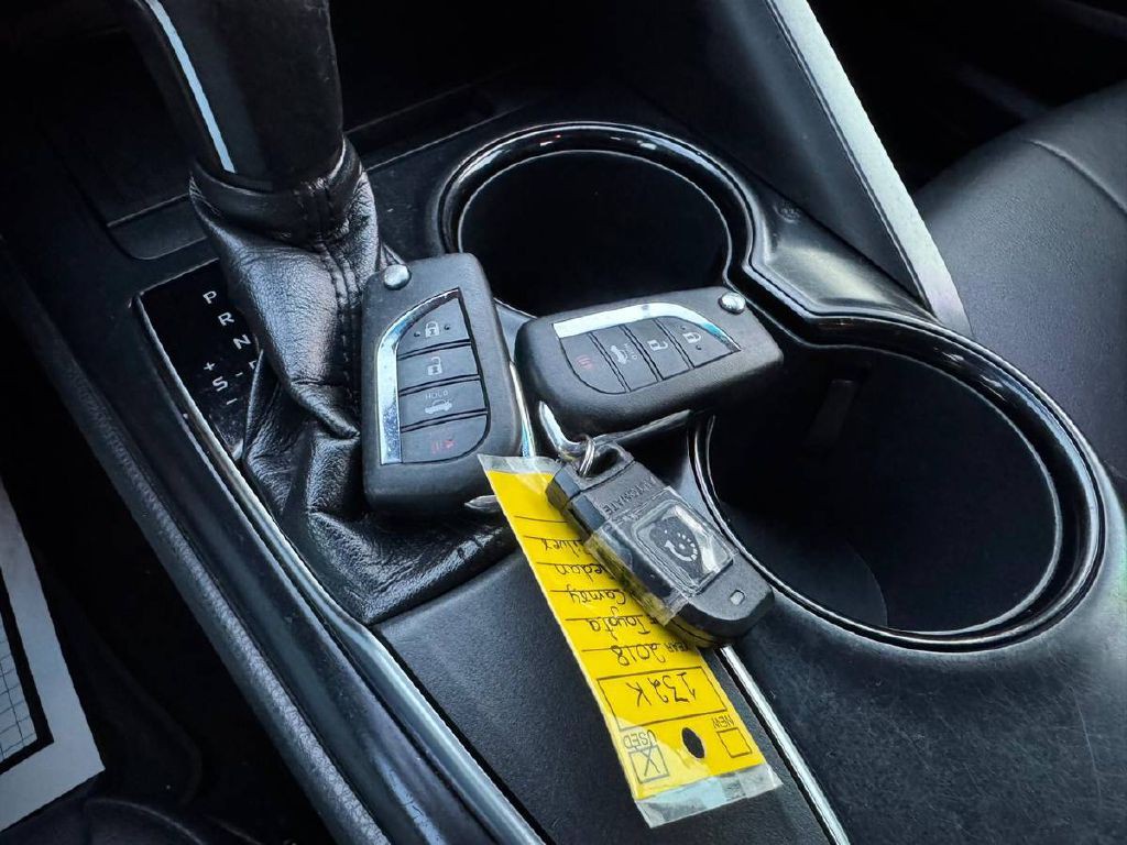 2018 Toyota Camry Image 20