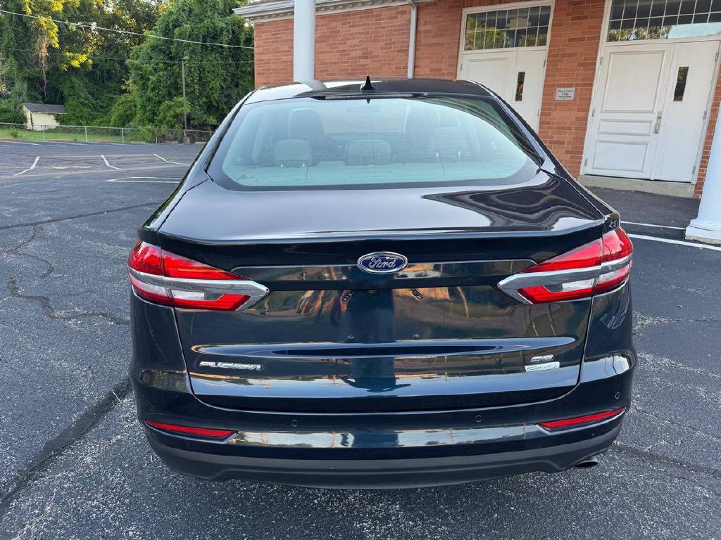 2020 Ford Fusion Image 7