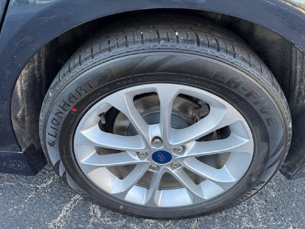 2020 Ford Fusion Image 22