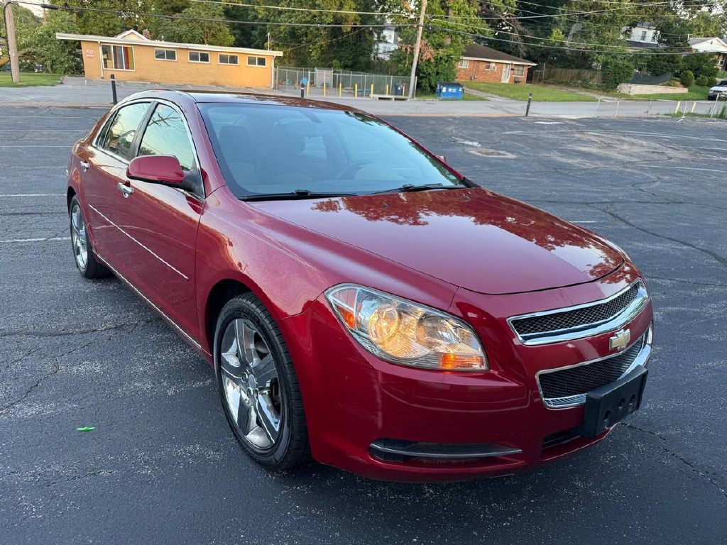 2012 Chevrolet Malibu Image 1