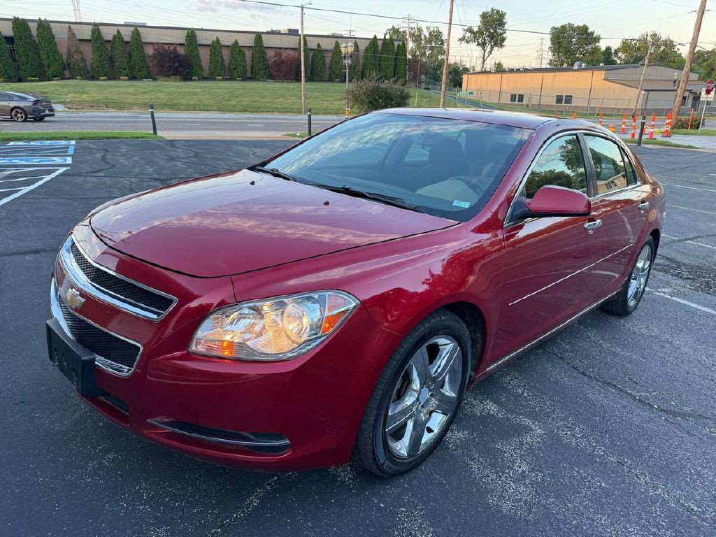 2012 Chevrolet Malibu Image 3