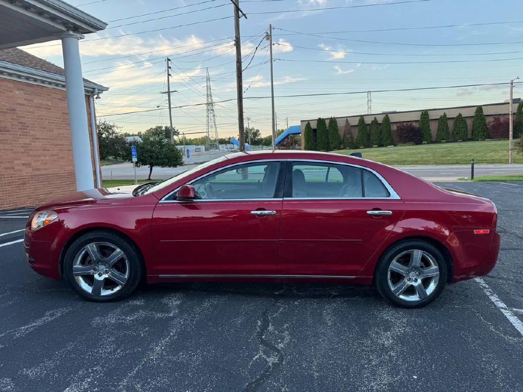 2012 Chevrolet Malibu Image 5
