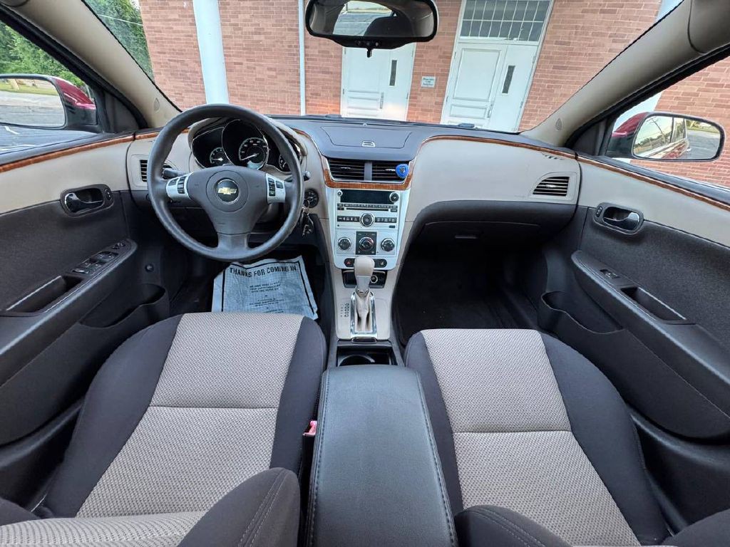 2012 Chevrolet Malibu Image 15