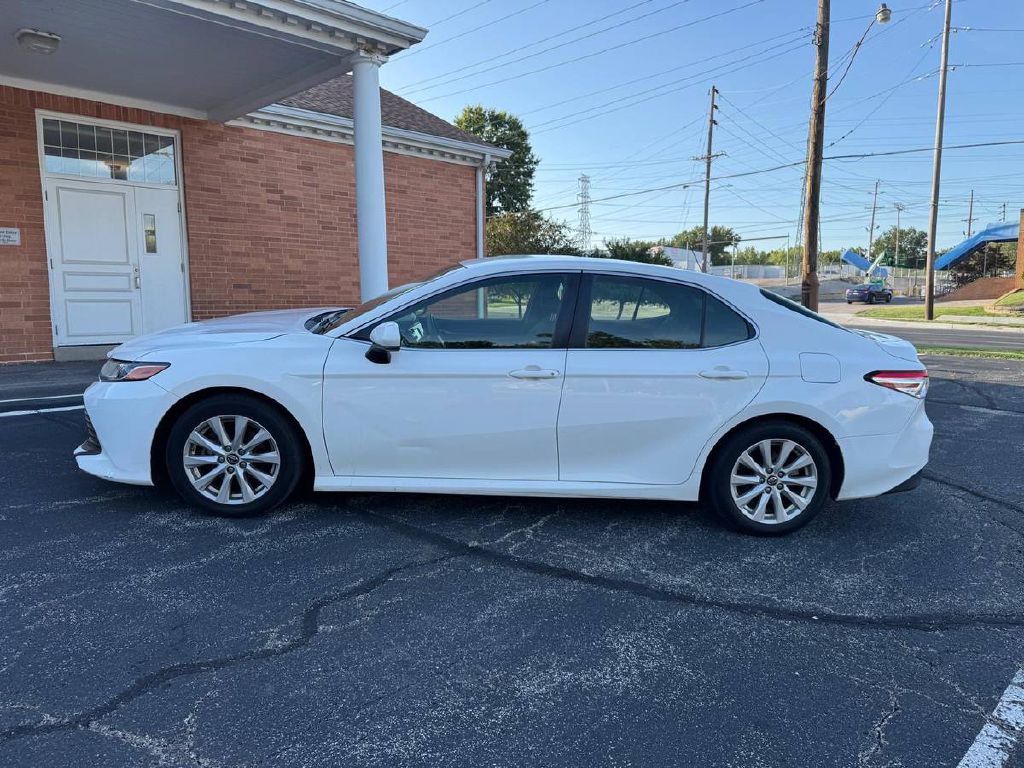 2018 Toyota Camry Image 5