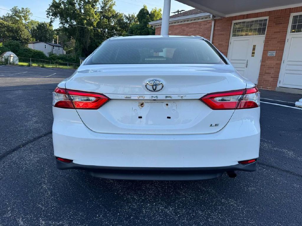 2018 Toyota Camry Image 7