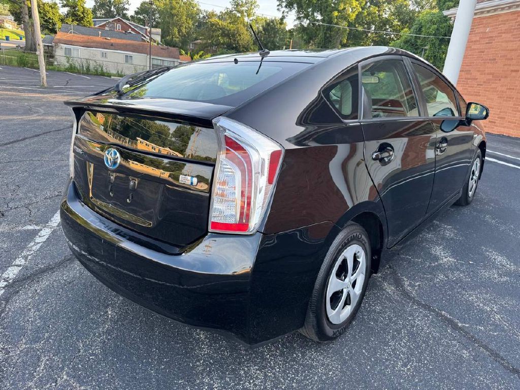2014 Toyota Prius Image 6