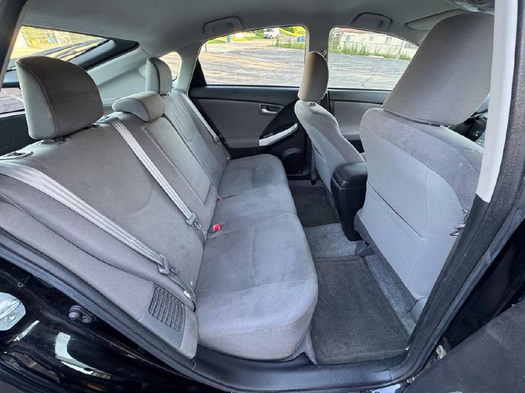 2014 Toyota Prius Image 14