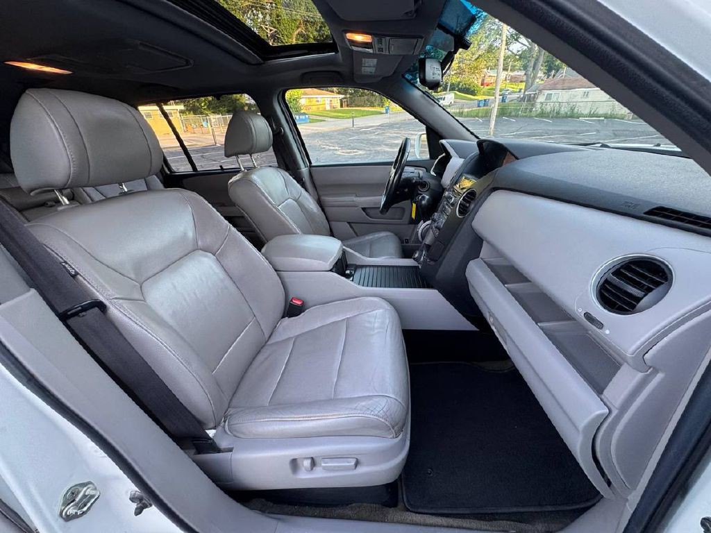 2014 Honda Pilot Image 11
