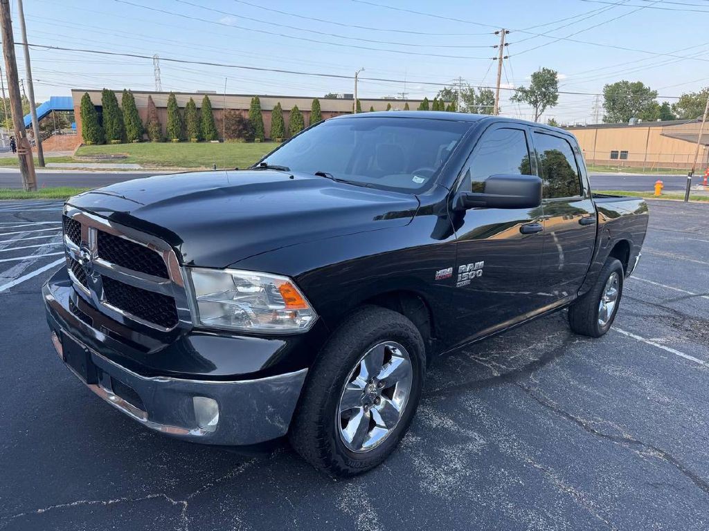 2019 RAM 1500 Image 3