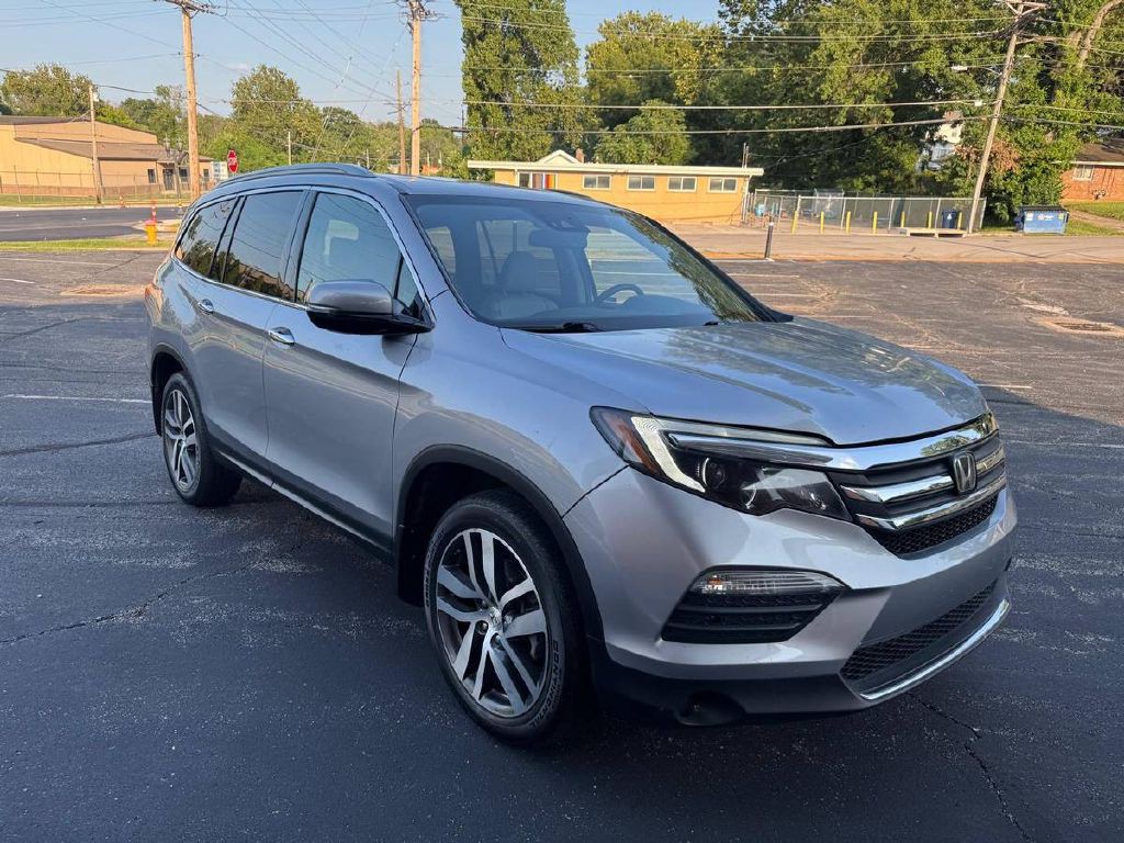 2018 Honda Pilot Image 1