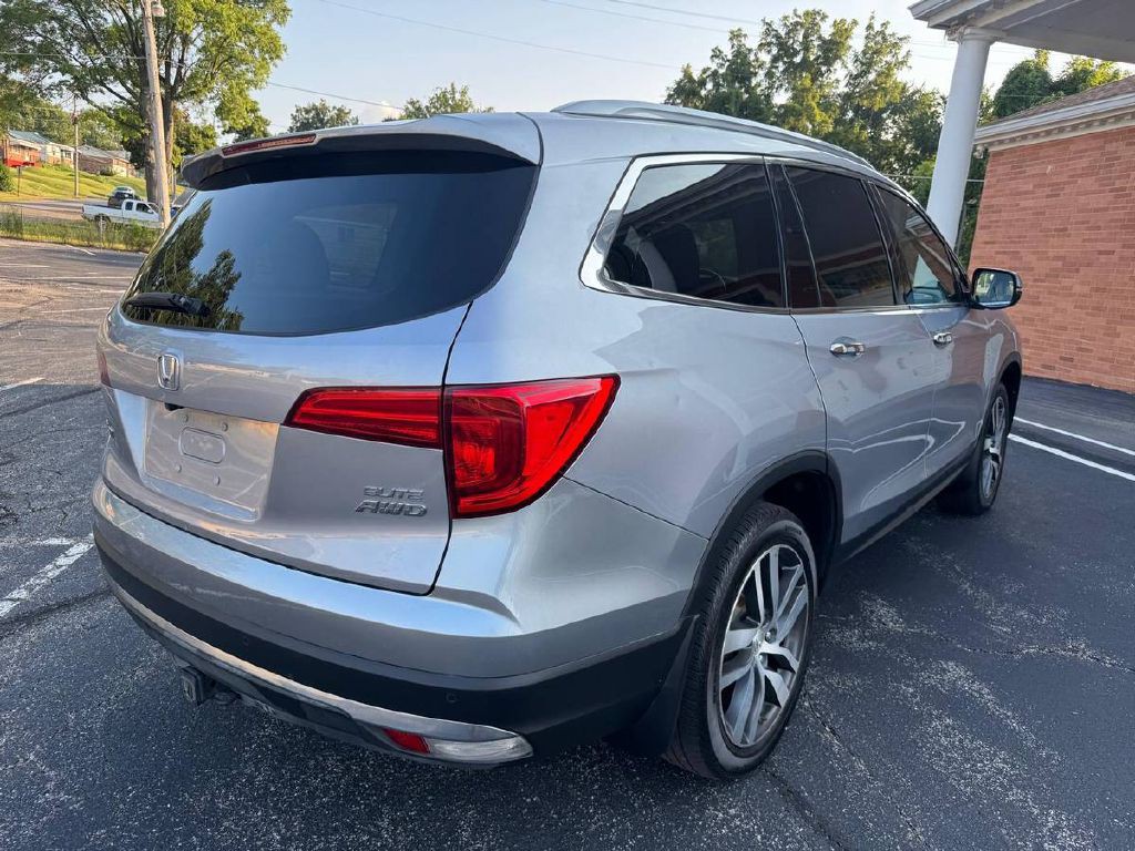 2018 Honda Pilot Image 6