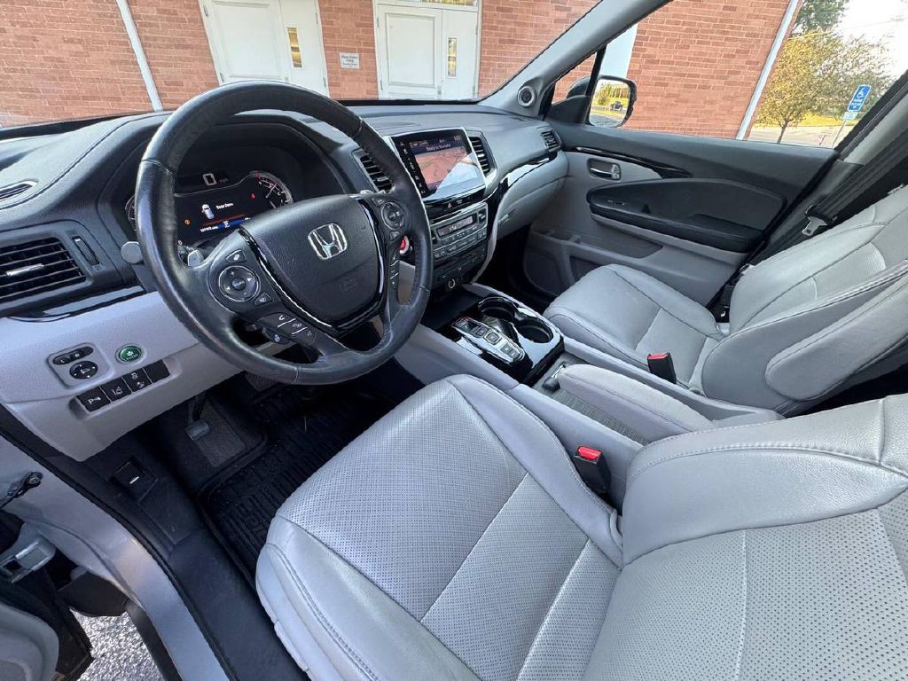 2018 Honda Pilot Image 15