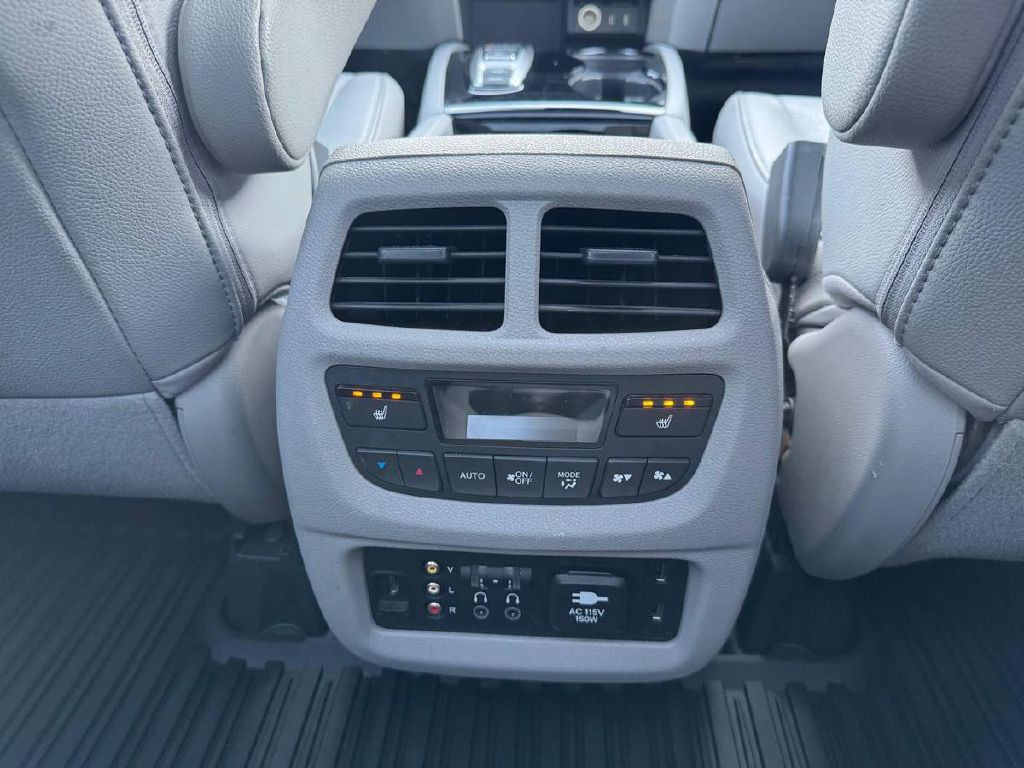 2018 Honda Pilot Image 21