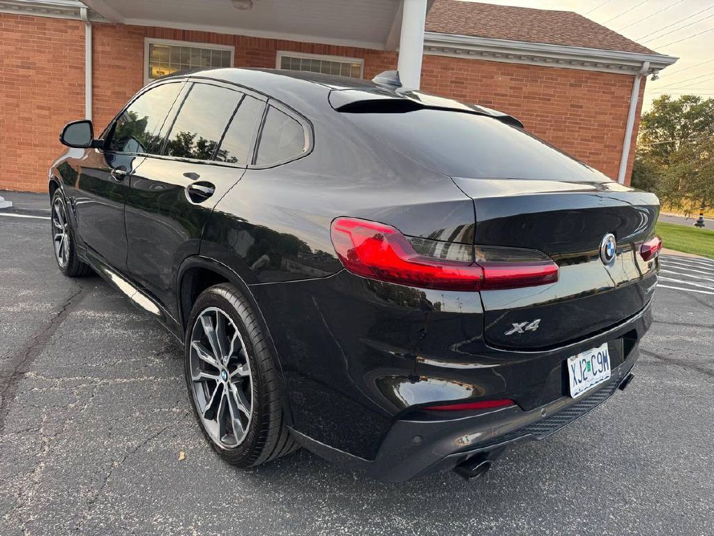 2021 BMW X4 Image 8