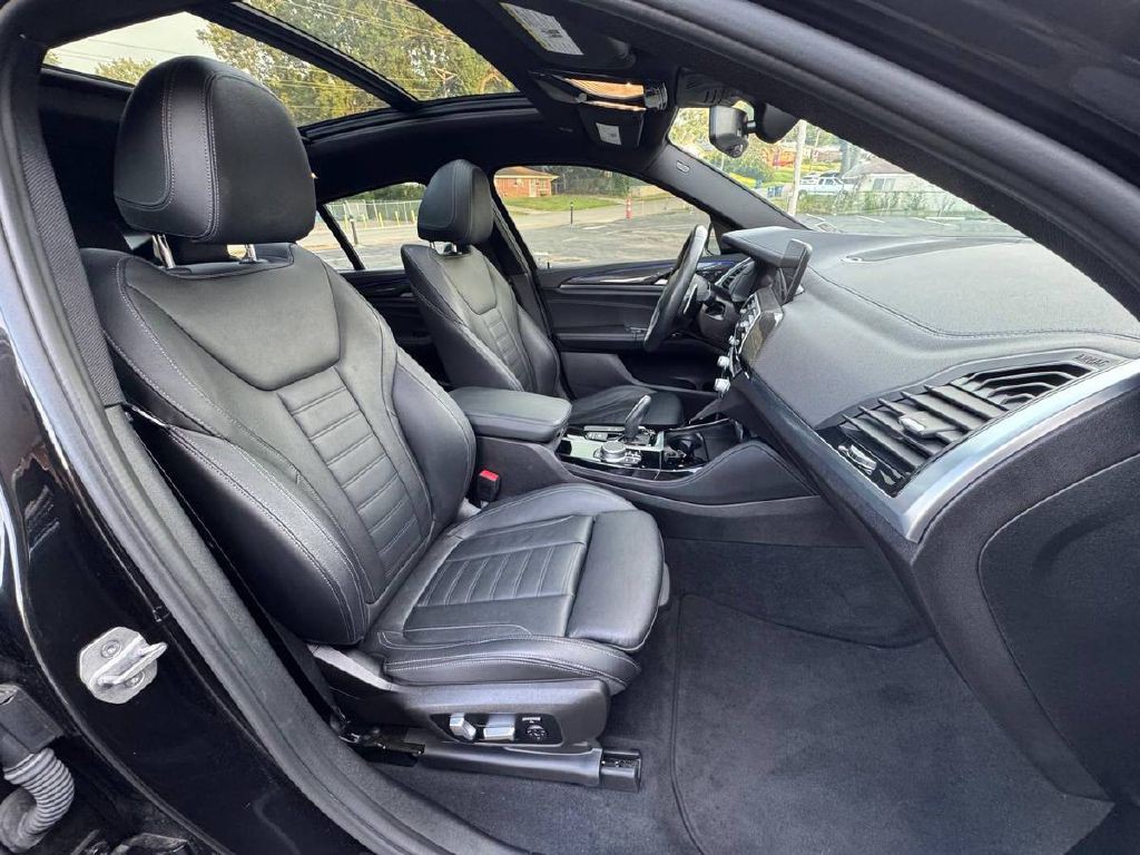 2021 BMW X4 Image 11
