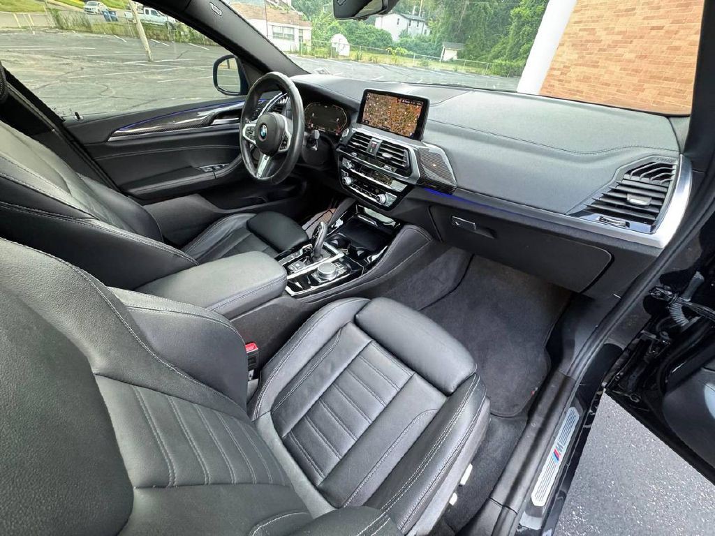 2021 BMW X4 Image 12