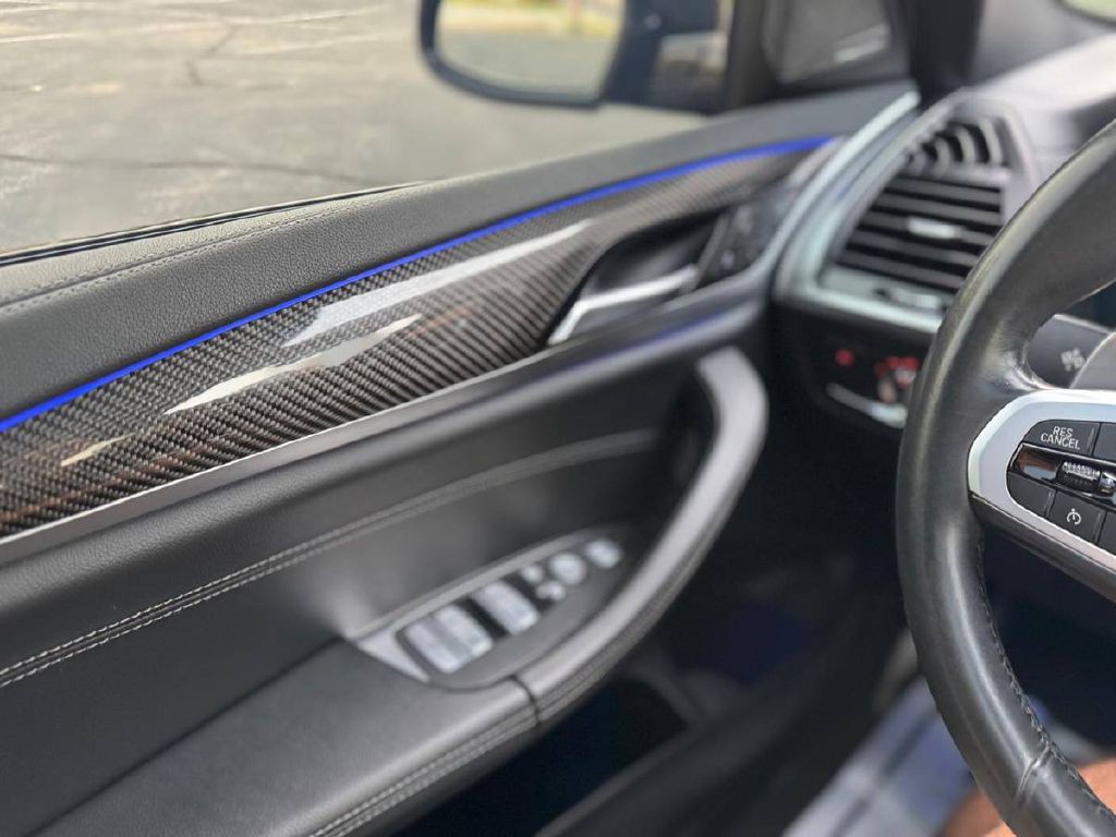 2021 BMW X4 Image 22