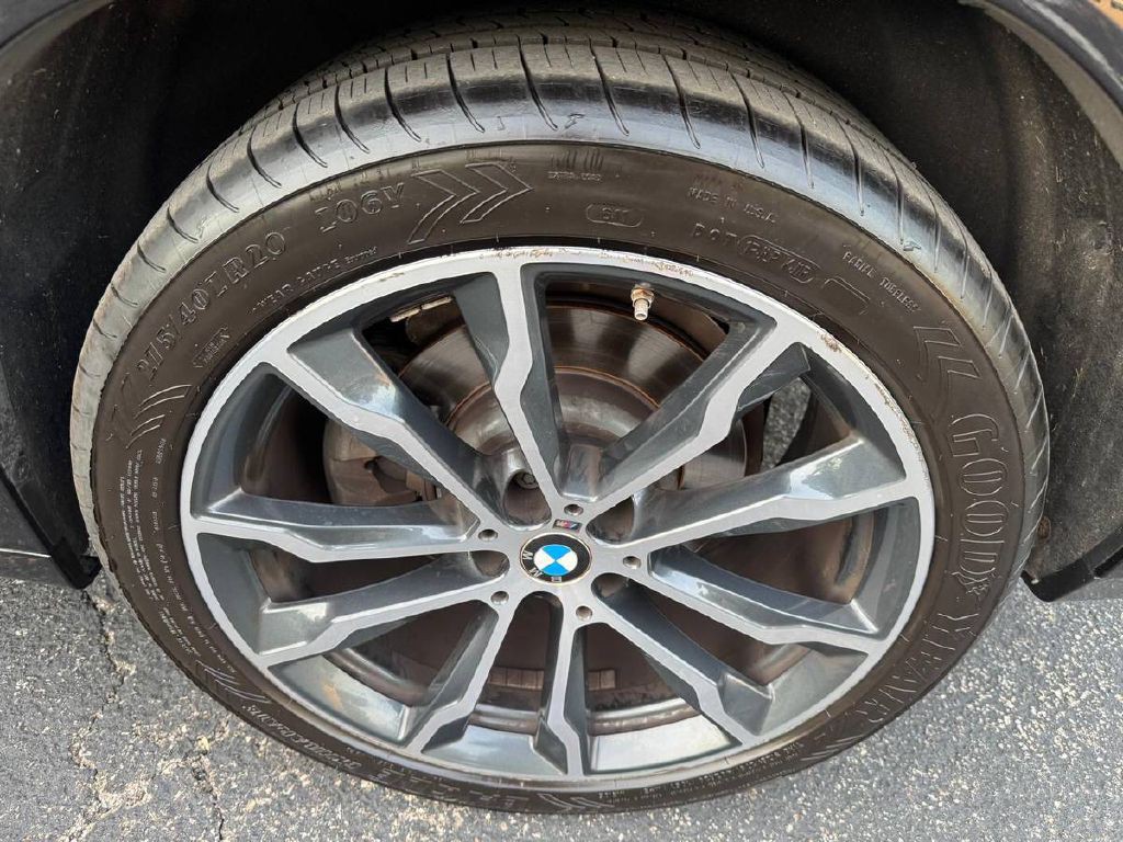 2021 BMW X4 Image 24