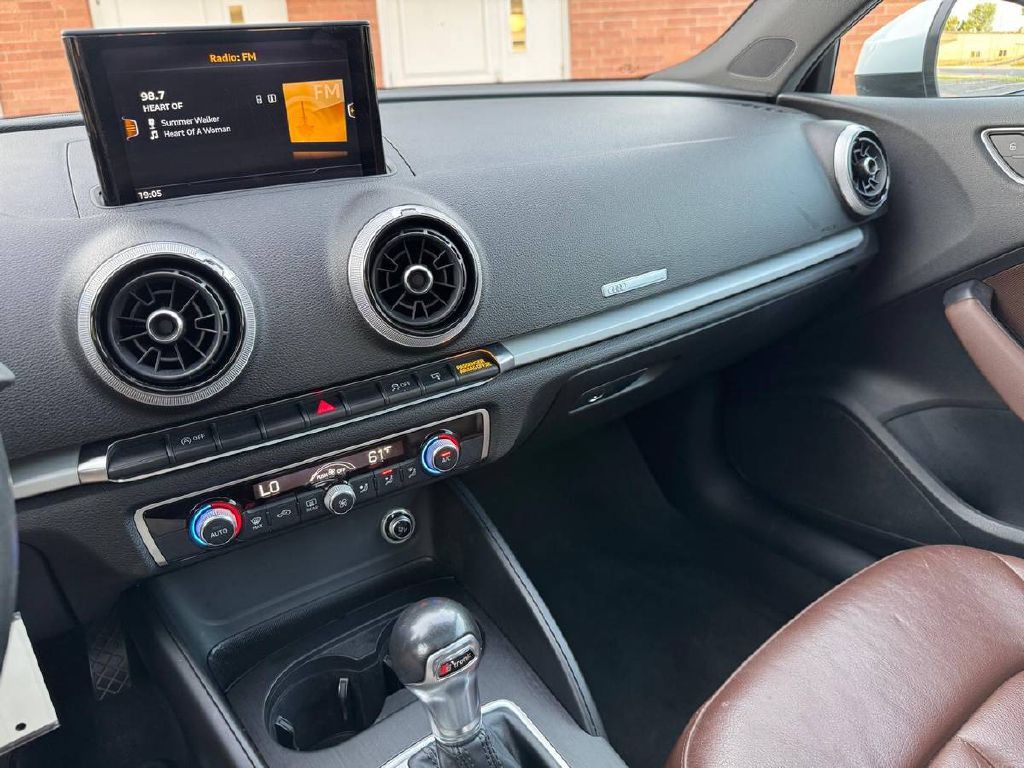 2017 Audi A3 Image 18