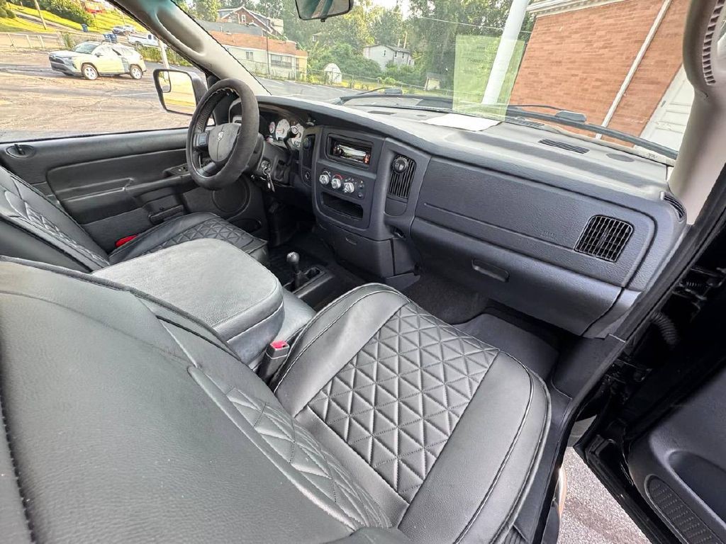 2005 Dodge Ram 1500 Image 12