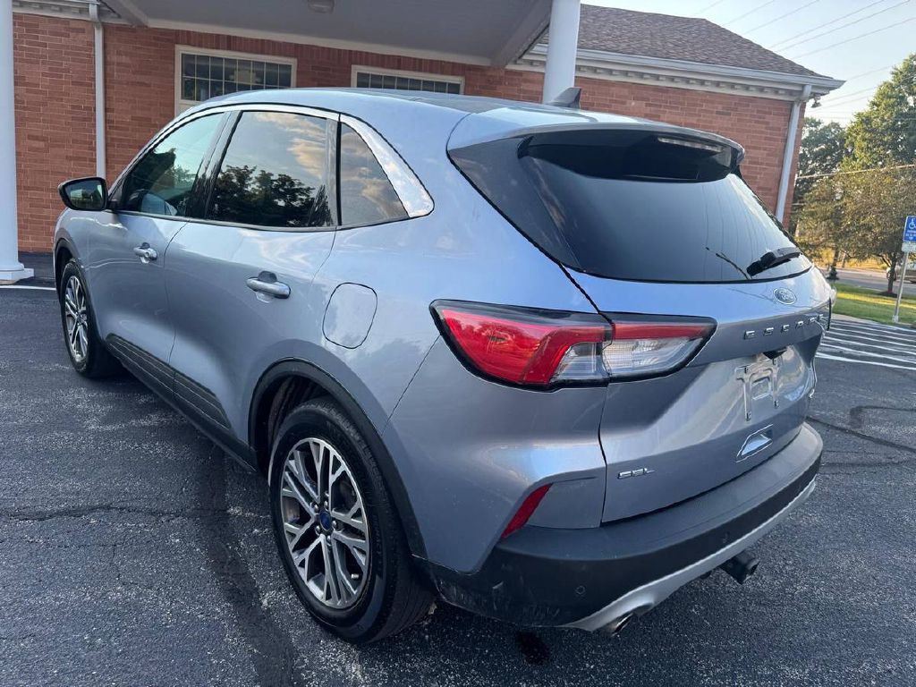 2022 Ford Escape Image 8
