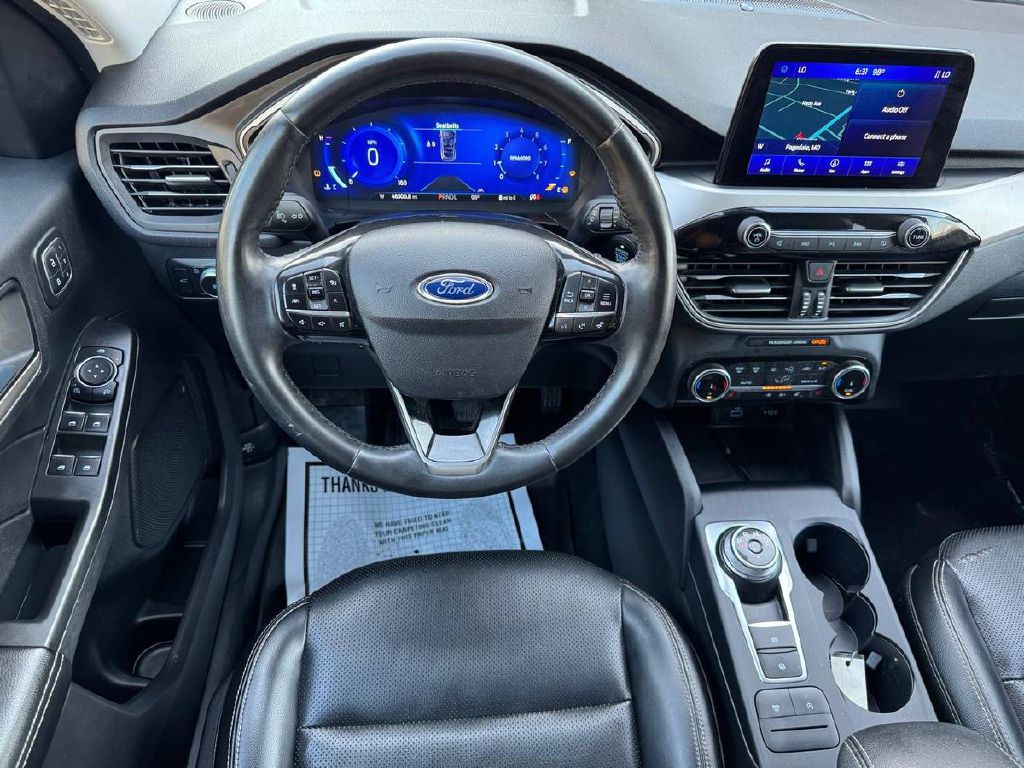 2022 Ford Escape Image 16