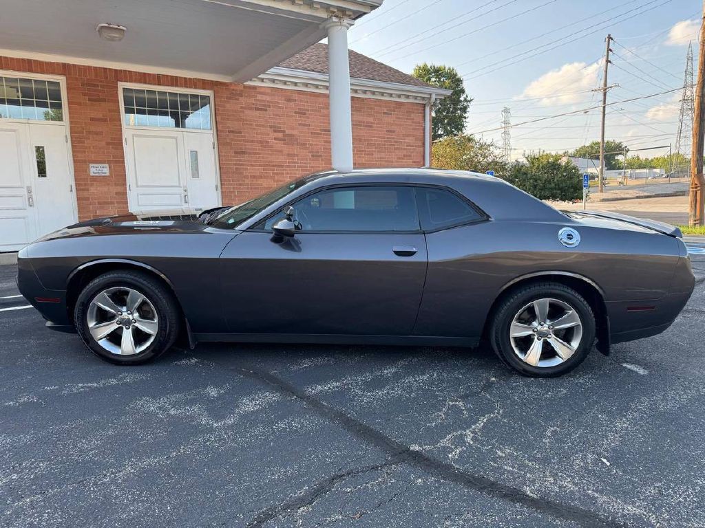 2015 Dodge Challenger Image 5