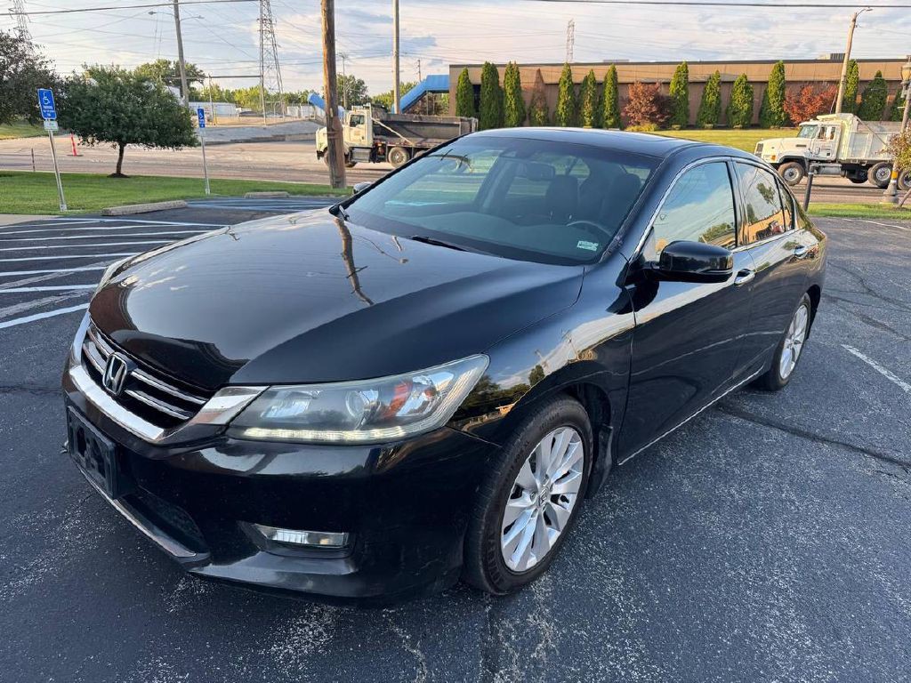 2013 Honda Accord Image 3