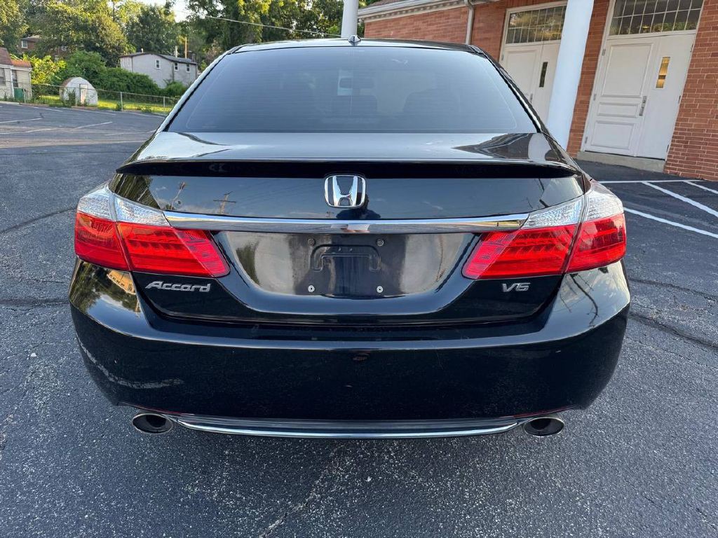 2013 Honda Accord Image 7