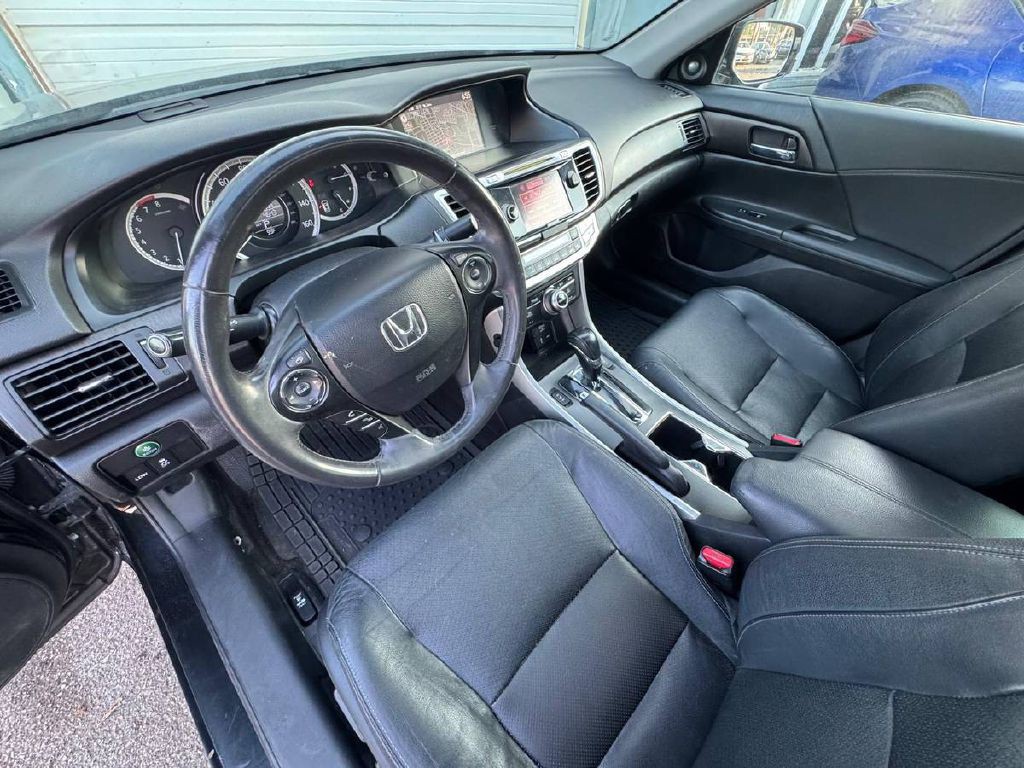 2013 Honda Accord Image 10