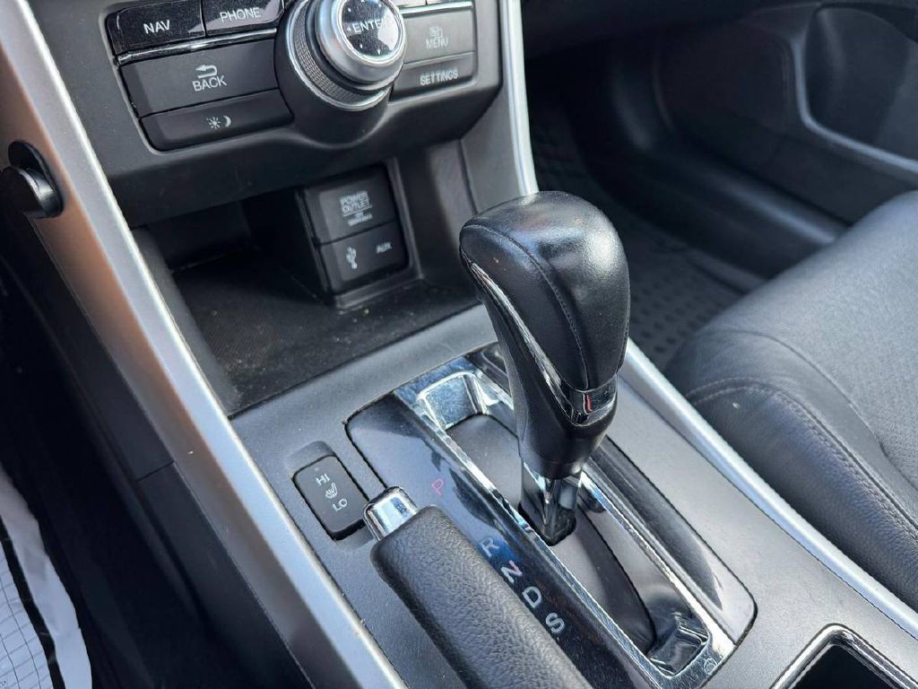 2013 Honda Accord Image 20